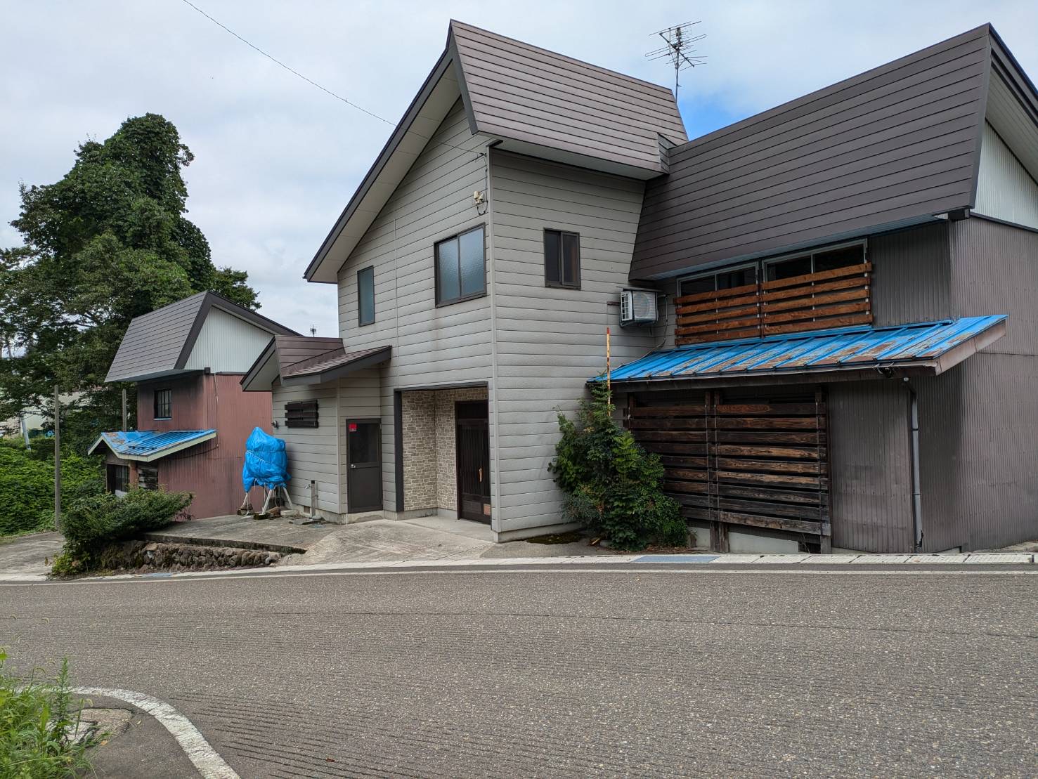 お花畑がある暮らし戸建て住宅(価格以上に価値ある物件) 2