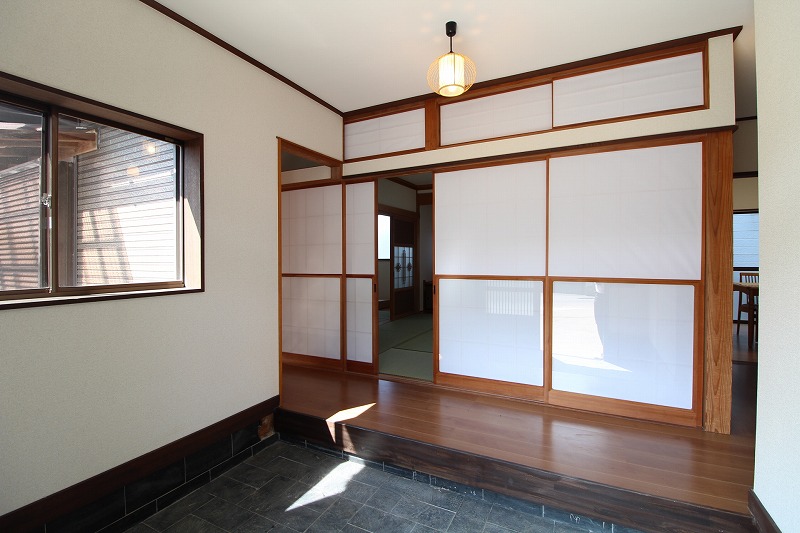 2階から日本海を望むガレージ付き住宅 4