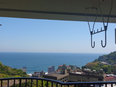 バルコニーより