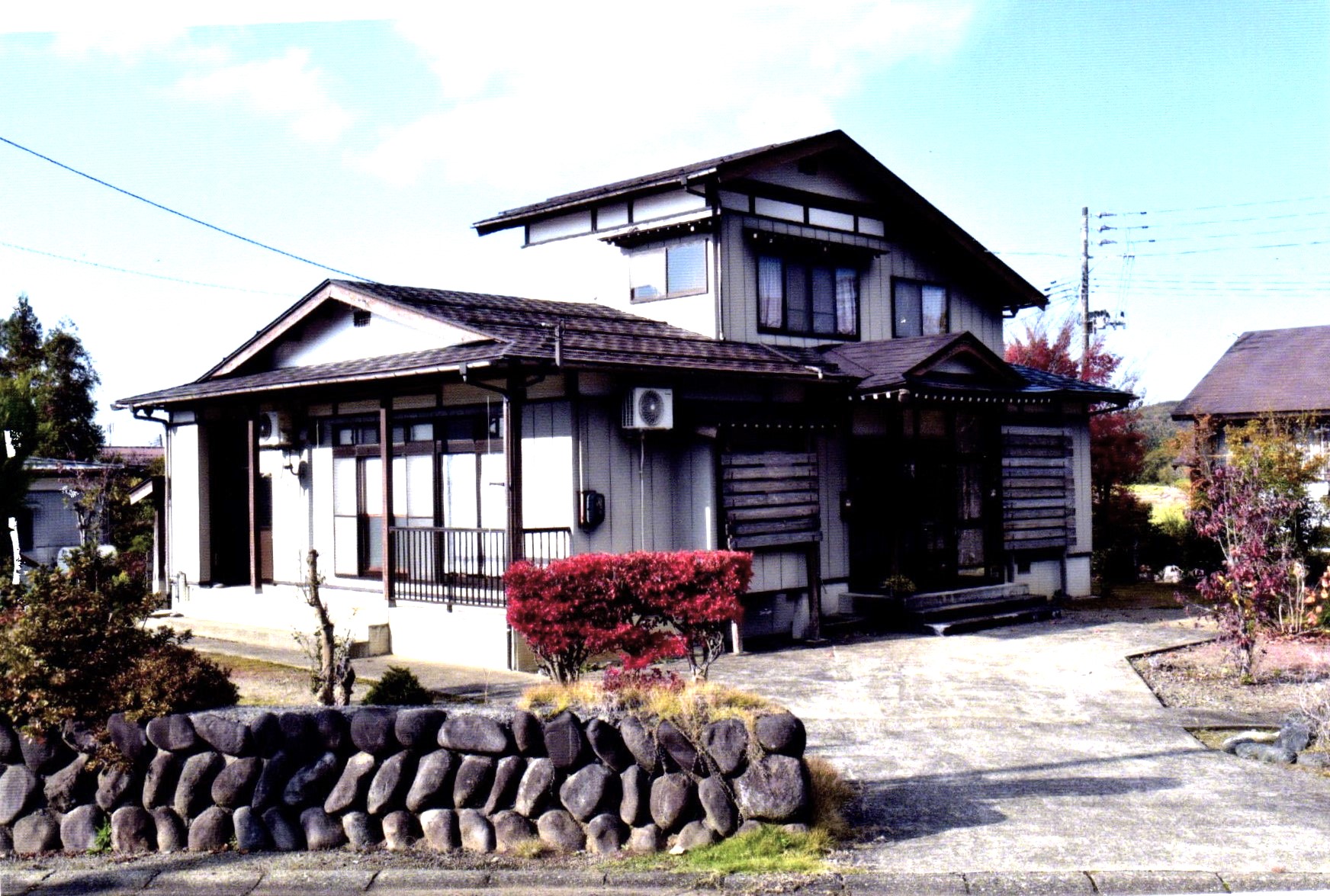 破格の定住型ゆとりのお屋敷 成約しました 2