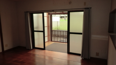 (居間)