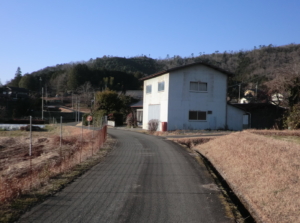 京丹波町・和知地区の中部エリア 風景のよい山里にある農地つき平家
