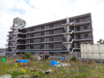 北西側より(外観)