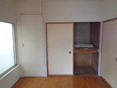 2階4.5帖左バルコニー