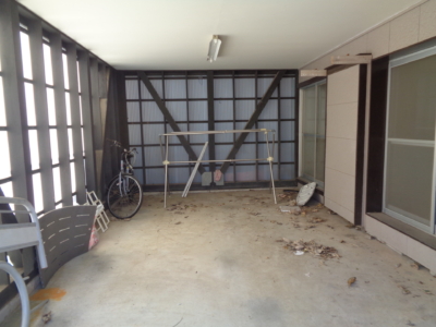 車庫、普通自動車と軽自動車可