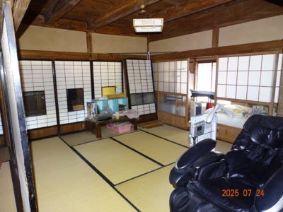 広い和室