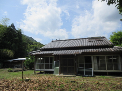 家の南面(外観)