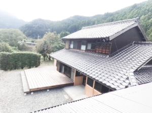 自分らしさ発見…自然豊かな里山に佇む古民家