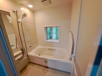 新品のバスルームです☆