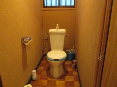 トイレ（簡易水洗・汲み取り式）