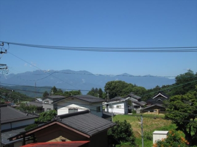 2階から望む中央アルプス(周辺)