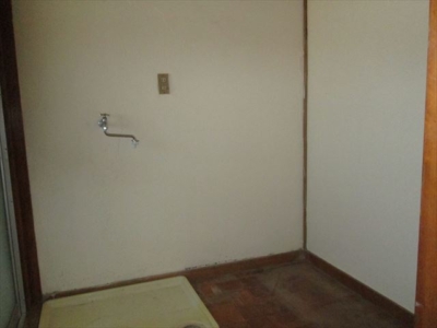 脱衣・洗濯機置き場