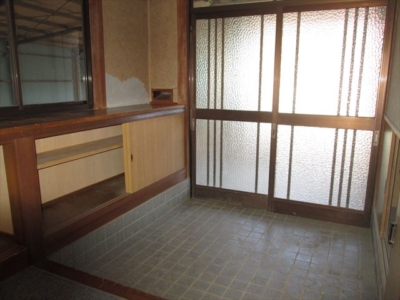 玄関（別角度から）(玄関)