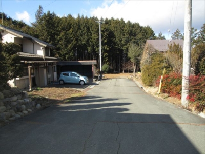 東側より（北側道路付き）(周辺)