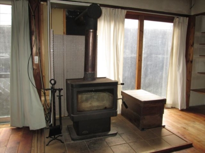 薪ストーブ(居間)