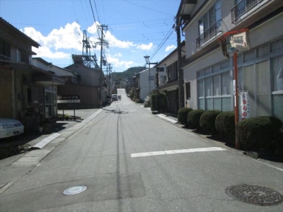 北側から　東側道路付き(周辺)