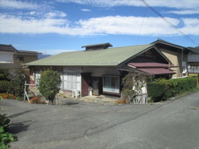 南側より　母屋(外観)