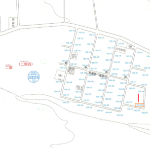 右端赤い矢印のところ(地図)