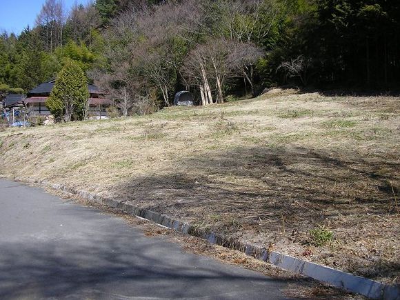 日々、時間ごとに移りゆく里山の景色が眺められる高台の土地 2