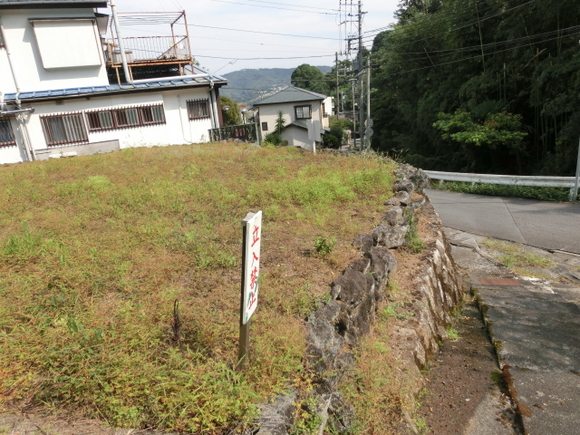 家庭菜園・ガーデニングが楽しめる日照良好な高台の平坦地。 4