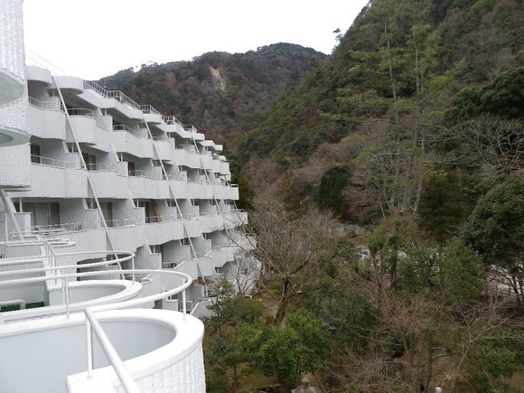 神代に遡る三古泉・三名泉の一つ有馬温泉の銀泉の浴場つきマンション 5