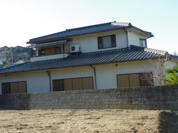 河内長野 広い土地の菜園・温室・離れ付き住宅 2