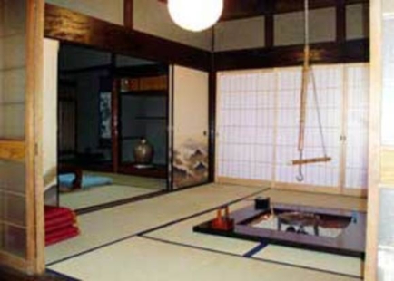 囲炉裏のある和室
