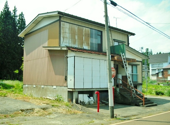 歴史ある、関山神社参道近くの民家。(再値下げしました。) 4