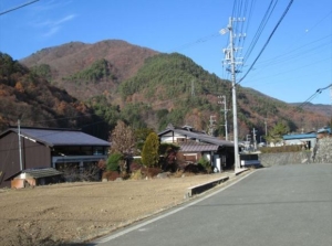 里山集落、自然豊か、日当たり良好、閑静なところにある宅地