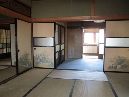 1階 室内